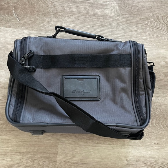 Eddie Bauer Luggage Carry On Grey Shoulder Bag - Picture 7 of 15
